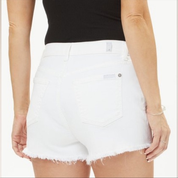 7 For All Man Kind White Denim Shorts - Size 29 - Picture 14 of 15